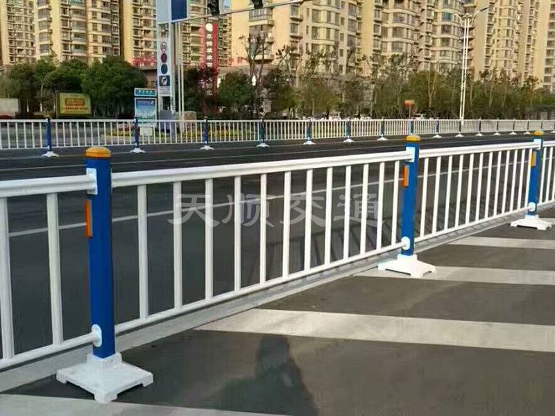 城市護欄