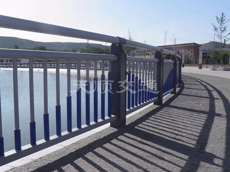 橋梁河道護欄