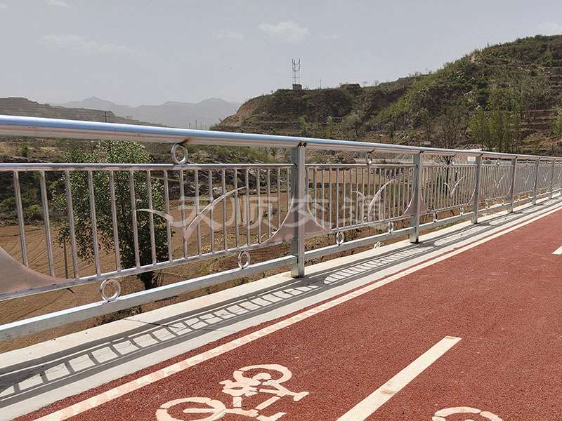 橋梁河道護欄